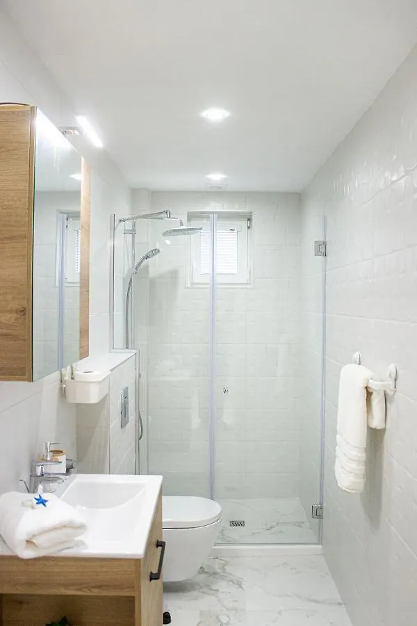 Grand Relax Cape Cod By Rv Apartments 瓦爾納 0*,