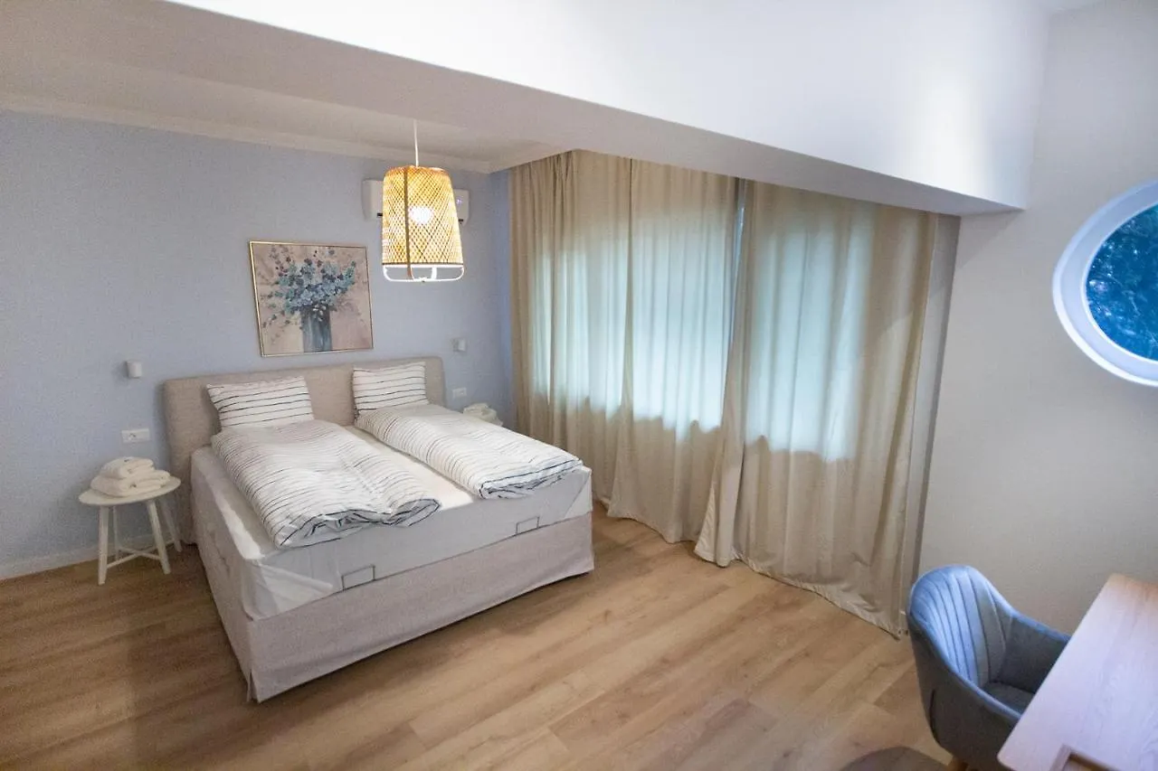 Grand Relax Cape Cod By Rv Apartments 瓦爾納